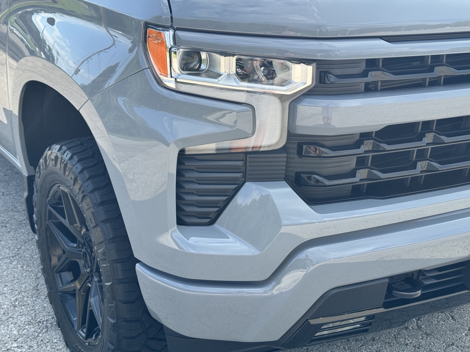 Chevrolet Silverado front-end protection detail
